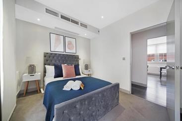 2 Bed Luxury Apartment Westminster Free Wifi & Aircon