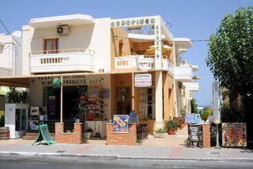 Esperides Beach Hotel Apartments