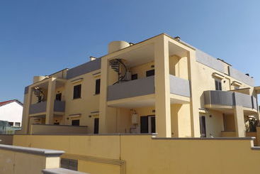 בית מלון כפרי Gallipoli Apartments