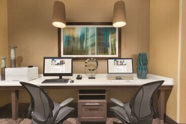 فندق Homewood Suites By Hilton Calgary Downtown