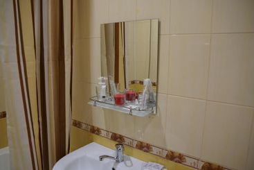 בית מלון כפרי Iris Inn