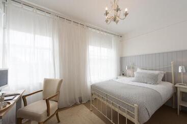 ホテル Lion & Pheasant