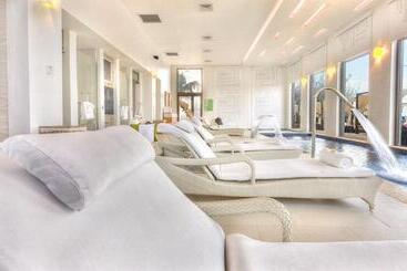 酒店 Royalton Blue Waters Montego Bay, An Autograph Collection All Inclusive Resort