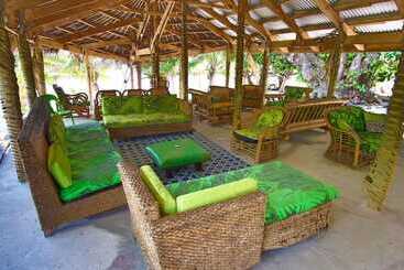 هتل White Sands Beach Resort Tonga