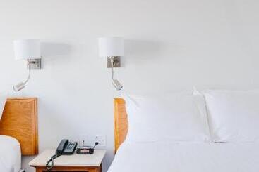 Pavillon Sur Mer Par Riotel