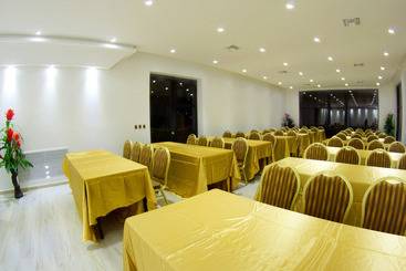 בית מלון כפרי Catedral Plaza