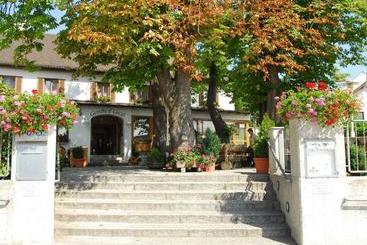 ホテル Gasthof Groß