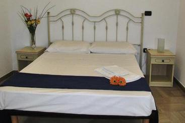 관광객 아파트 La Ginestra Residence