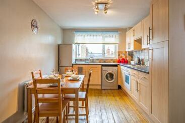 ツーリストアパートメント Leighton Buzzard Apartments