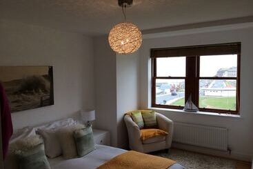 דירות לתיירים Oceans 12