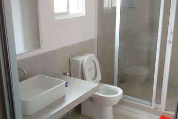 بنسيون Cozy Suites Sri Lanka