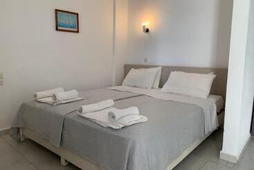 아파트 Villa Chrissanthi Sea