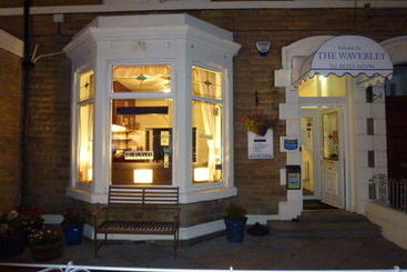 צימר The Waverley