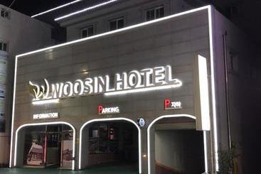 בית מלון כפרי Goodstay Woosin