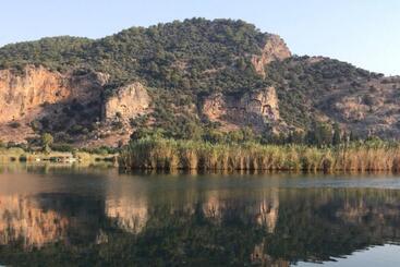 בית מלון כפרי Kano