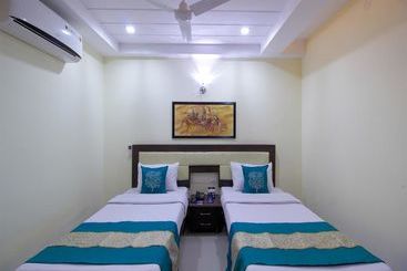 هتل Flagship  Suhana Grand