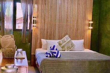 هتل Playa Canek Beachfront Eco