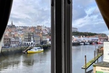 ホテル The Dolphin