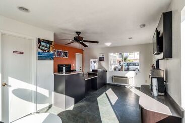 Motel 6blythe, Ca  South