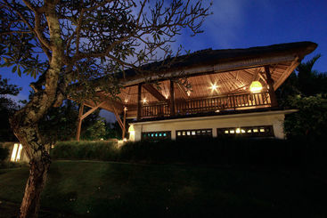 Luxury Villa Hanani Jimbaran Bali