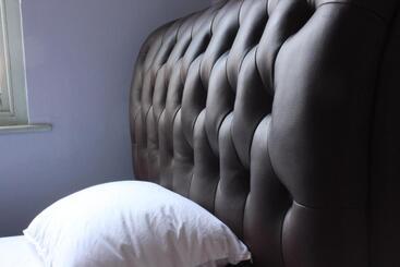 هاستل Backpackers Imperial