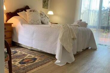 Forest Retreat Bed And Breakfast