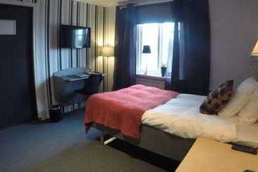 בית מלון כפרי L Ostermalm