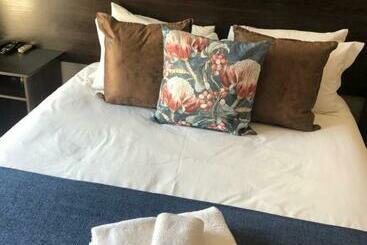 펜션 314 On Clark Guest House