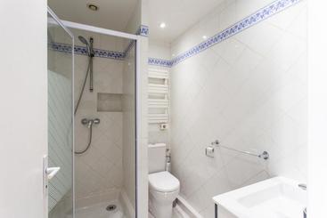 Vagliano Furnished Flat