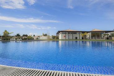 Апарт-отель Hello Villas