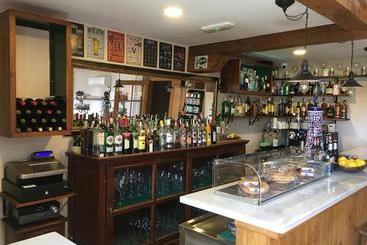 هتل Colonial De Santillana