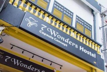 هتل کپسول 7 Wonders Boutique Capsule