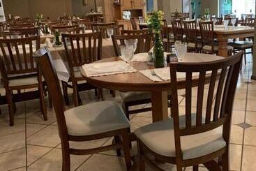 فندق E Restaurante Canta Galo