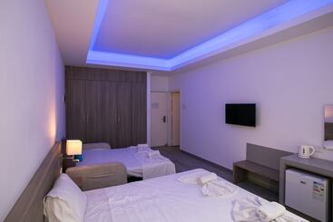 בית מלון כפרי Flora Maria