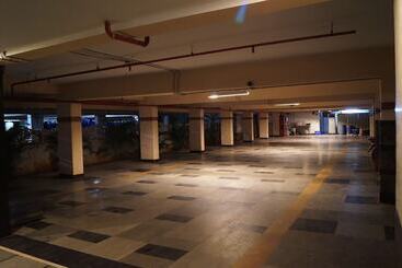 Отель Winsar Park