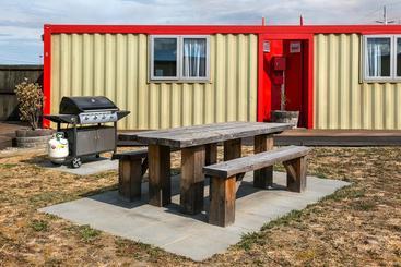 Riverlands Roadhouse Motel