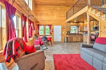 بيت ريفى Cozy Haven Of Rest Home W/ Amish Country Views!