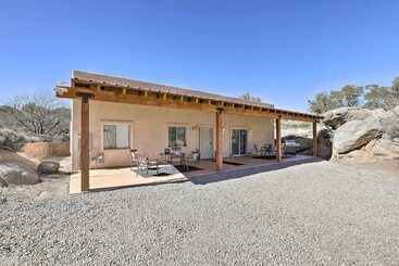 קוטג'' Desert Gem W/ Patio + Grill, Near Oracle St. Park!