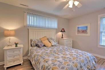 קוטג'' Hilton Head Waterfront Golf Getaway: Pet Friendly!