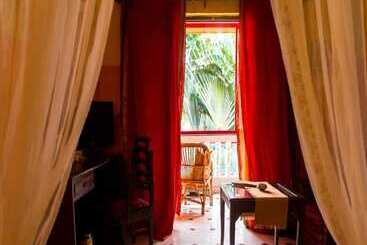 酒店 Papa Jolly Eco Resort Near Morjim Beach