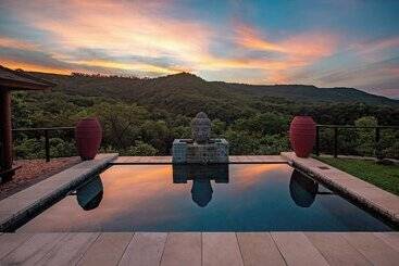 בית מלון כפרי The Zarafa