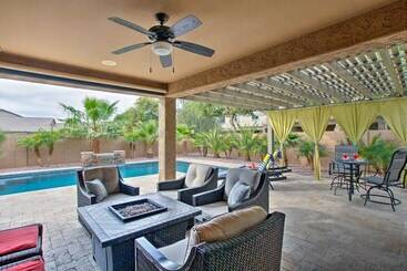 茅舍 Spacious Mesa Vacation Rental W/ Private Pool!