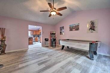 별장 Spacious Long Pond Home Near Camelback Mtn Resort!