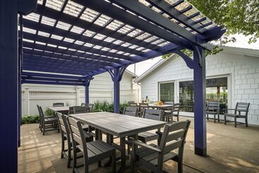 The Neighborhood Hotel New Buffalo