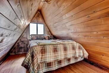 茅舍 Secluded & Cozy Antimony Cabin W/ Fire Pit