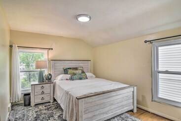 بيت ريفى Lovely Buffalo Home, 21 Mi To Niagara Falls