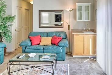 Сельский дом Serene Bungalow Style Home In Point Reyes Station!