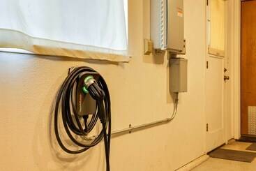 קוטג'' Garden, Balcony & Scenic View: Sonora Hideaway!