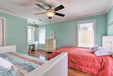קוטג'' Spacious Gulf Shores Home: Private Pool + Deck!