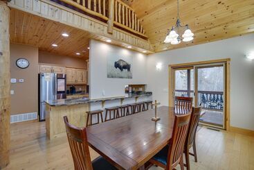 קוטג'' Spacious Terry Peak Cabin < 1 Mi To Ski Lift